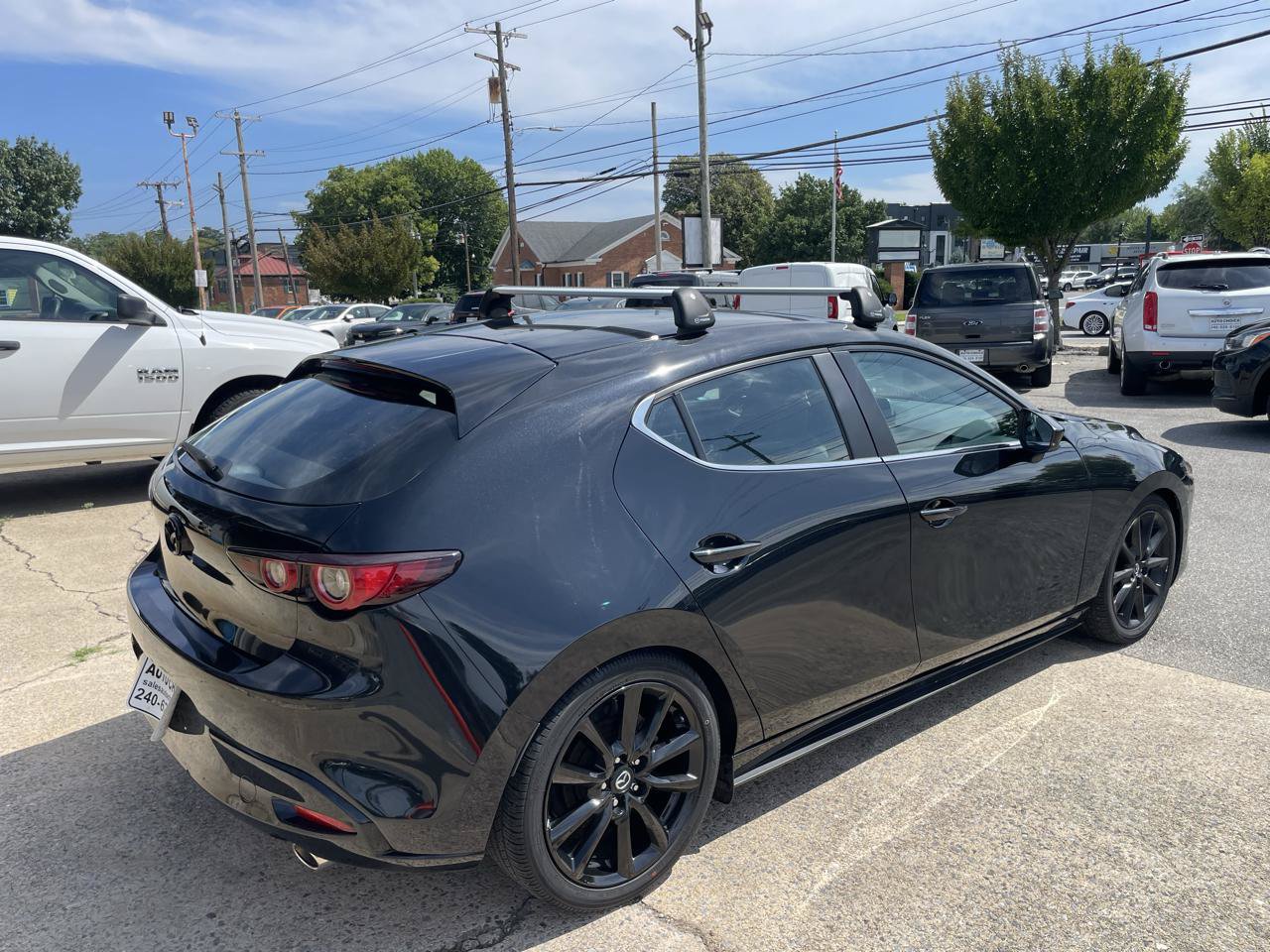 Used 2024 MAZDA MAZDA3 s FWD image 15