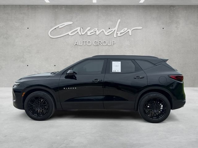 Used 2023 Chevrolet Blazer LT w/ Convenience Package FWD image 13