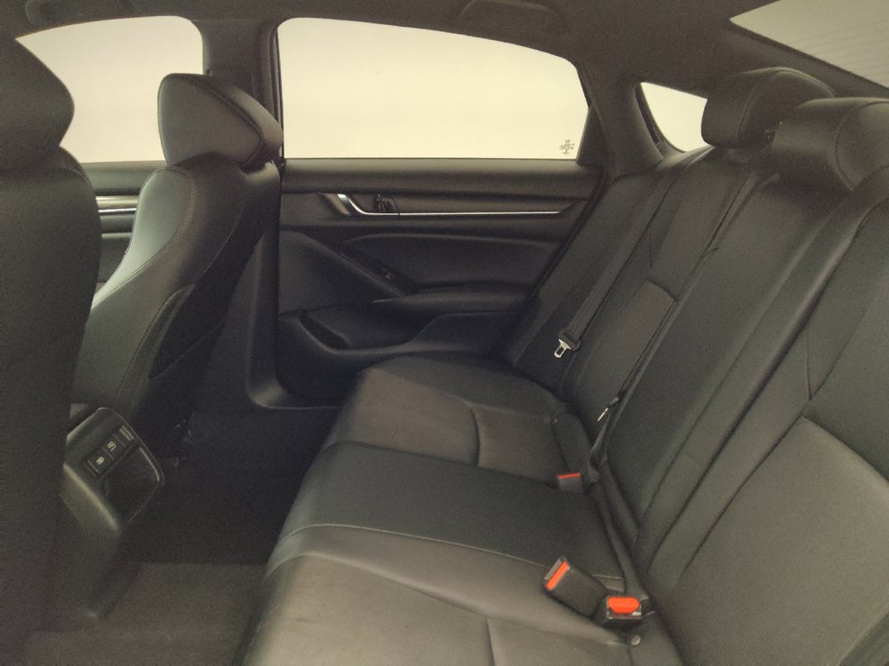 Used 2021 Honda Accord Sport image 18