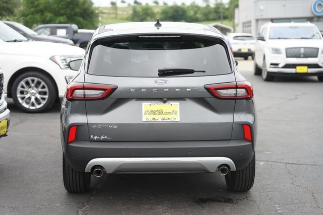 Used 2025 Ford Escape Active w/ Tech Pack #1 FWD image 7