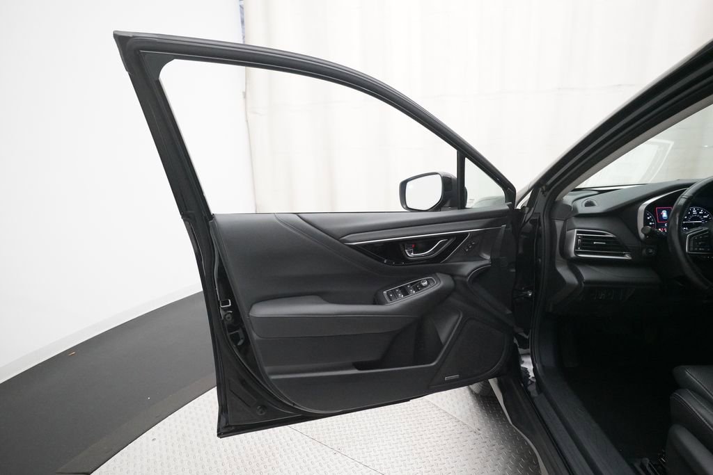 Used 2024 Subaru Outback Limited image 28