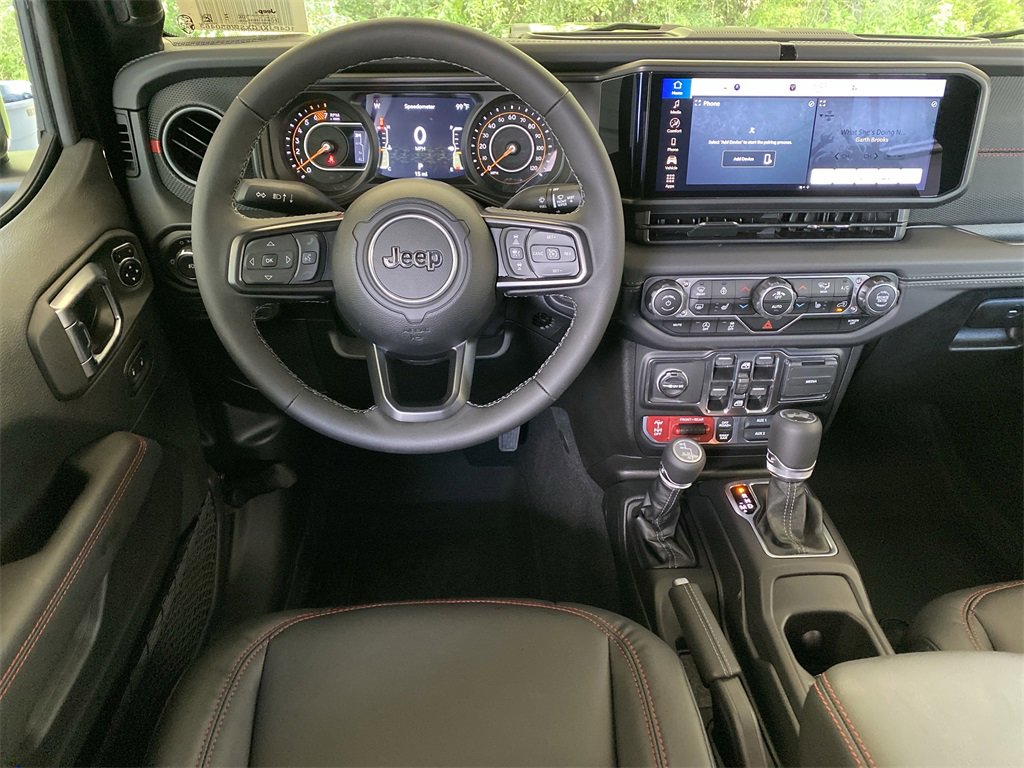 New 2025 Jeep Wrangler Unlimited Rubicon image 16