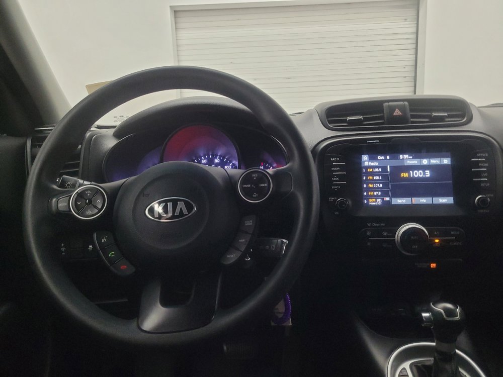 Used 2019 Kia Soul + FWD image 22