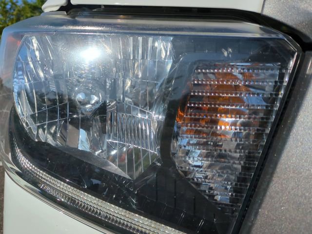 Used 2020 Toyota Tundra SR AWD/4WD image 10