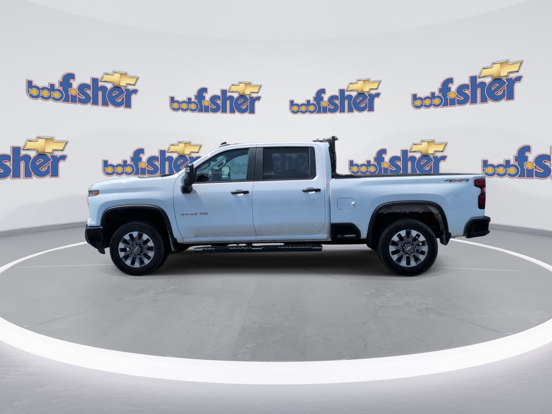 Used 2024 Chevrolet Silverado 2500 Custom w/ Custom Convenience Package AWD/4WD image 5