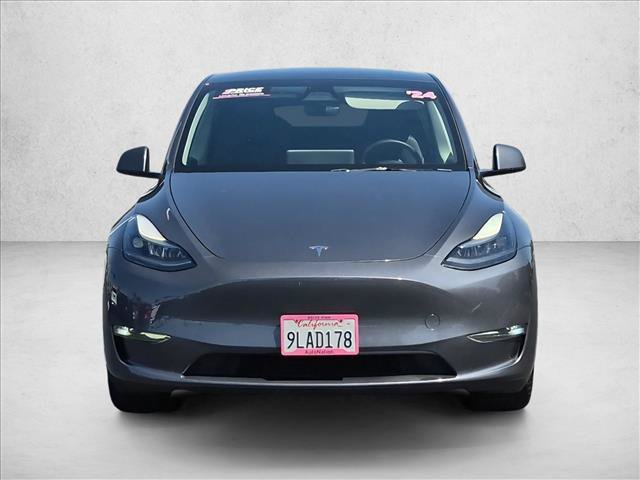 Used 2024 Tesla Model Y Long Range AWD/4WD image 2