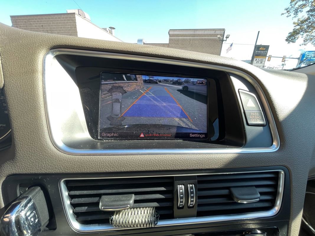 Used 2016 Audi Q5 2.0T Premium Plus w/ Technology Package image 22