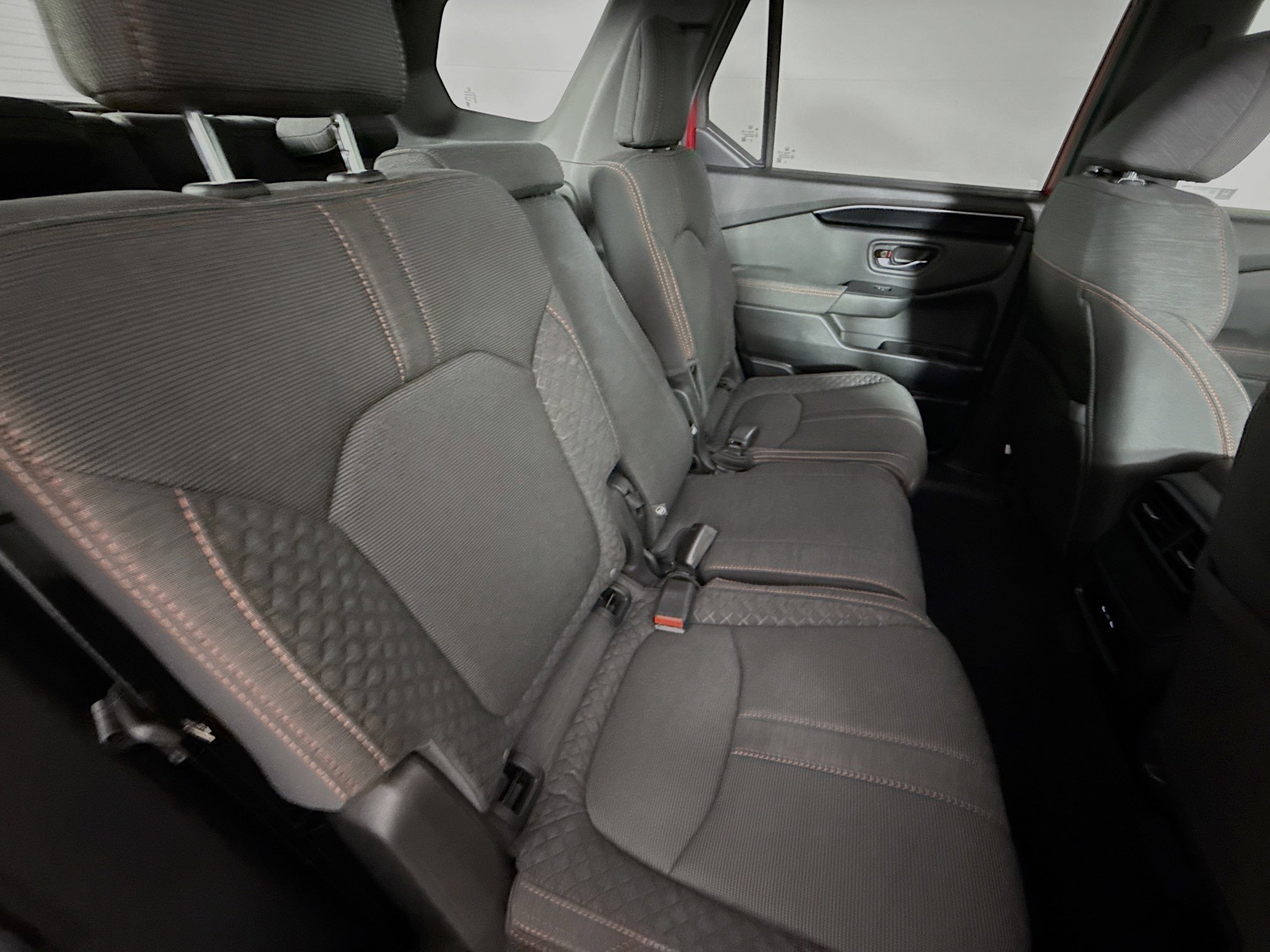 Certified 2025 Honda Pilot Sport image 34