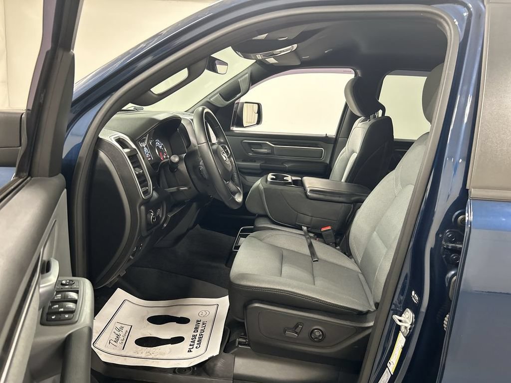 Used 2021 RAM 1500 Big Horn AWD/4WD image 9