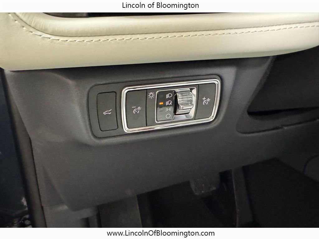 New 2026 Lincoln Aviator Black Label w/ Dynamic Handling Package image 36