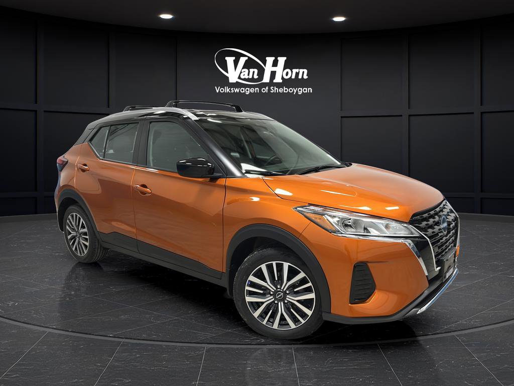 Used 2023 Nissan Kicks SV w/ Exterior Package