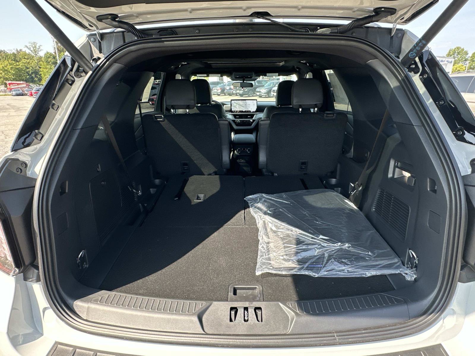 New 2027 Ford Explorer Active w/ Active Comfort Package AWD/4WD image 29