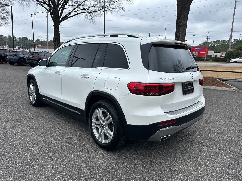 Used 2021 Mercedes-Benz GLB 250 4MATIC image 9