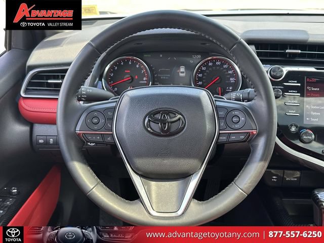 Used 2019 Toyota Camry XSE FWD image 17