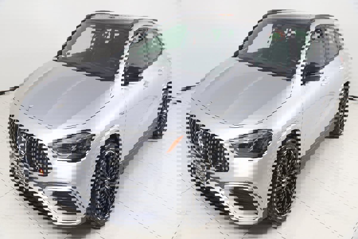 Used 2024 Mercedes-Benz GLA 35 AMG 4MATIC image 24