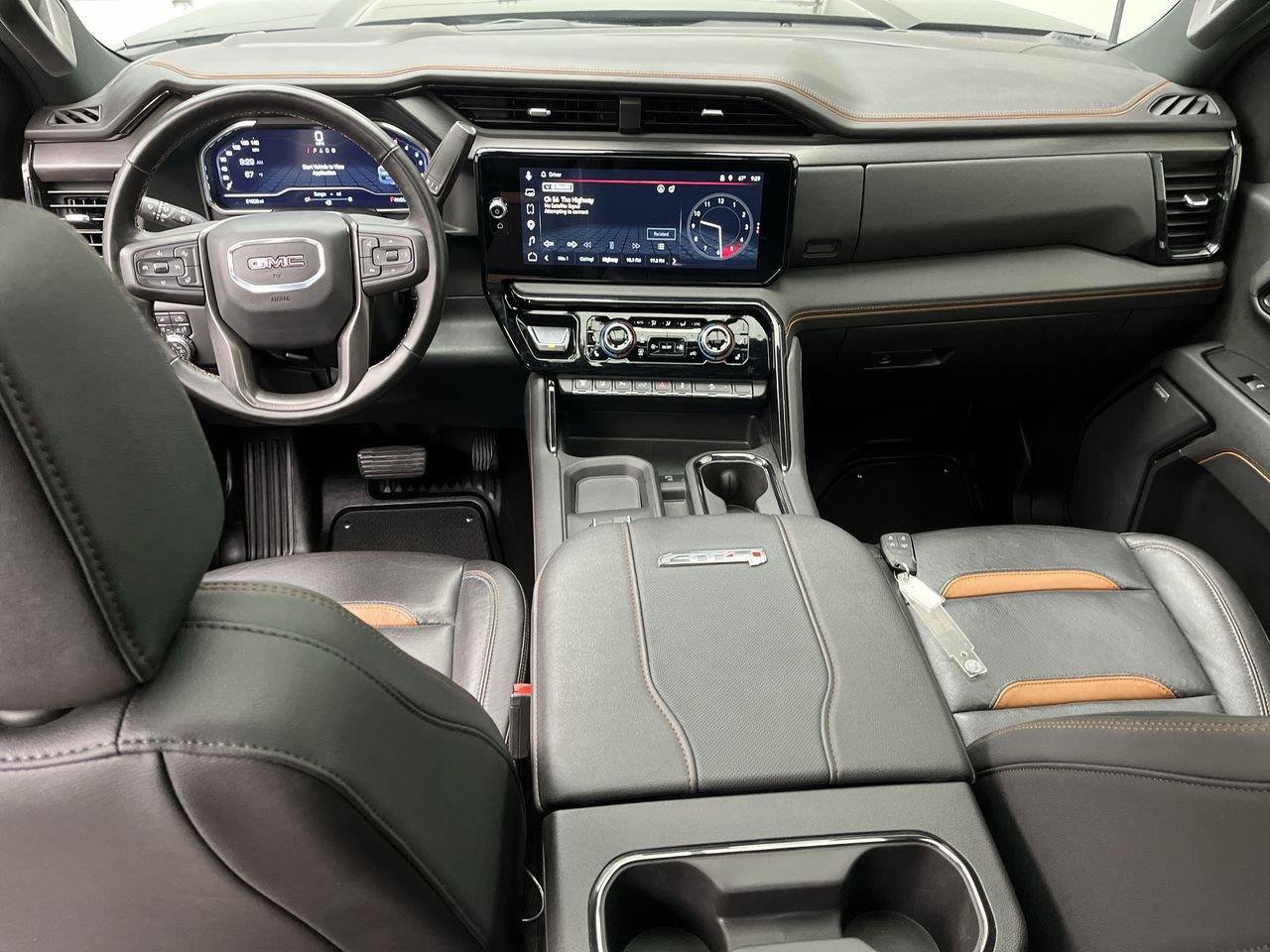 Certified 2025 GMC Sierra 2500 AT4 w/ AT4 Premium Plus Package AWD/4WD image 4