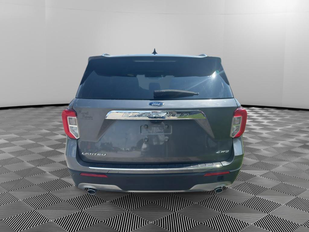 Used 2023 Ford Explorer Limited image 7