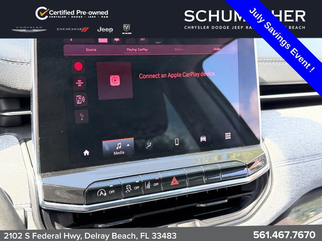 Certified 2022 Jeep Compass Latitude w/ Sun and Sound Group FWD image 19
