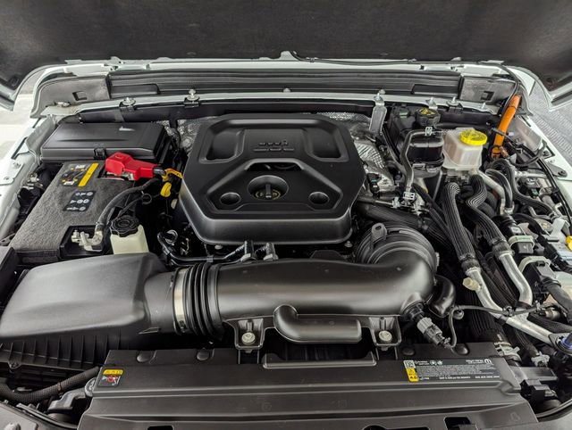 Used 2025 Jeep Wrangler Unlimited Sport S 4xe AWD/4WD image 27