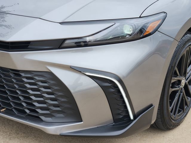 Used 2026 Toyota Camry SE w/ Multimedia Upgrade Package FWD image 16