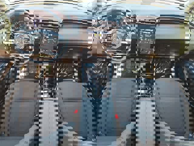 Certified 2022 Hyundai Tucson SEL image 15