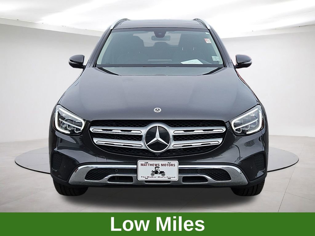 Used 2021 Mercedes-Benz GLC 300 4MATIC image 2