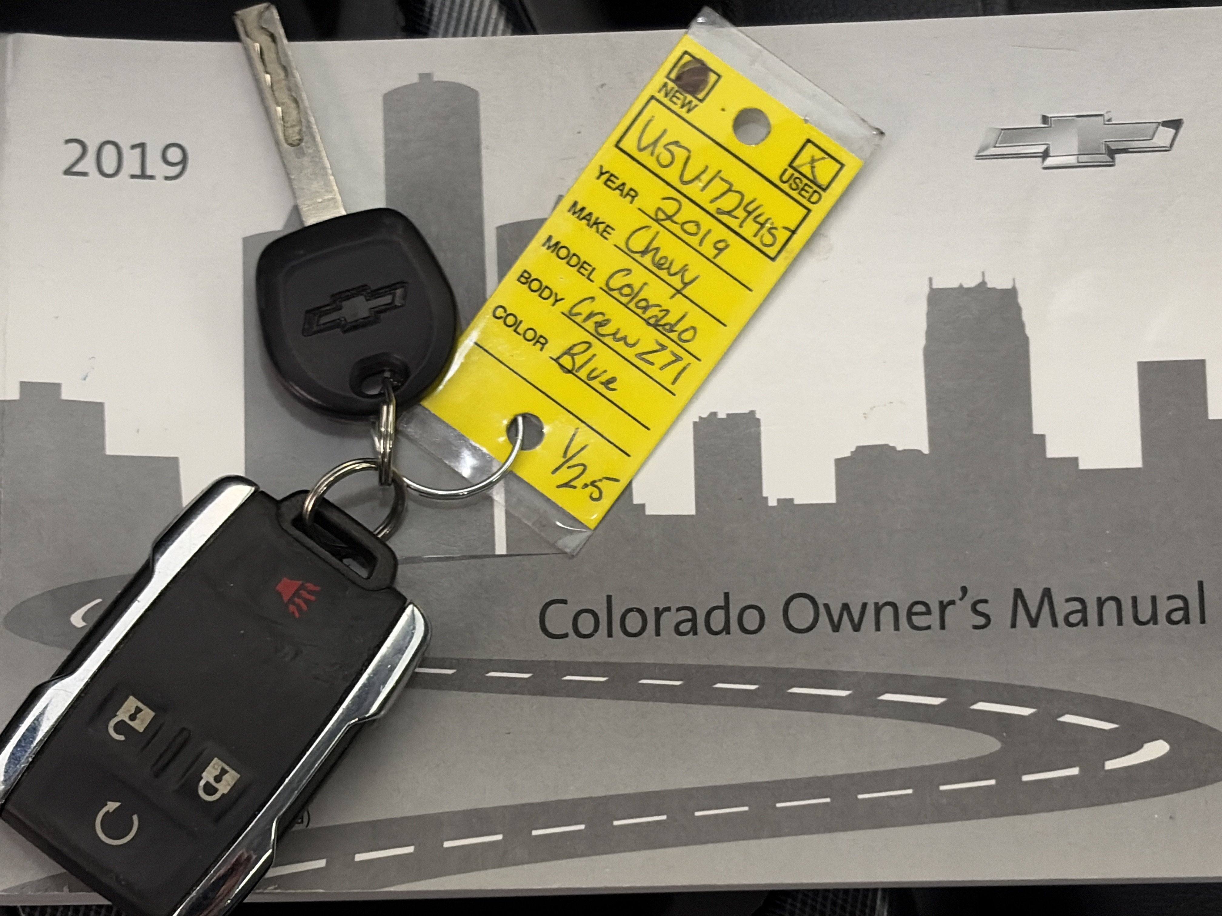 Used 2019 Chevrolet Colorado Z71 AWD/4WD image 39