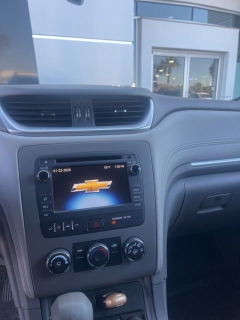 Used 2015 Chevrolet Traverse LS image 9