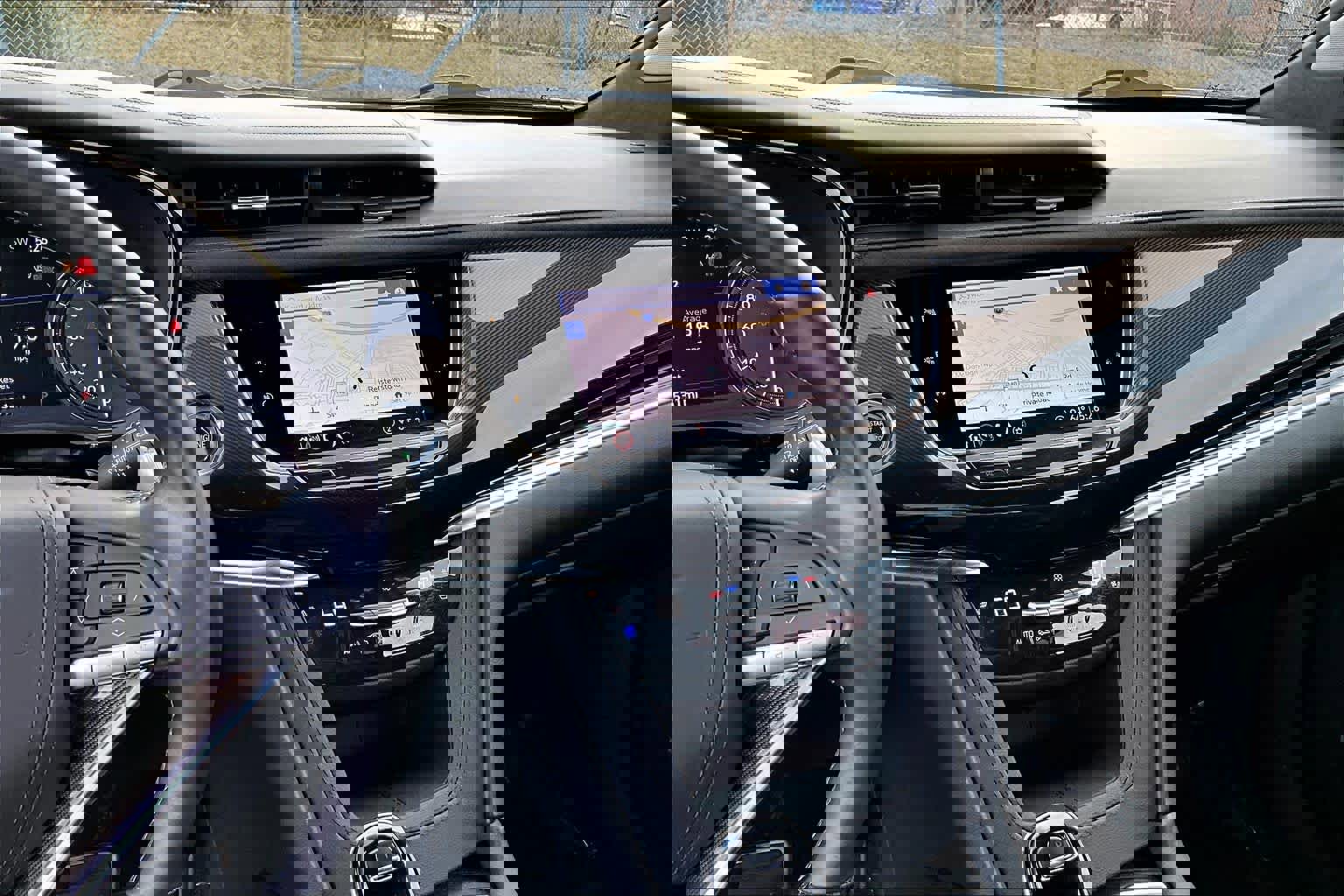 Used 2024 Cadillac XT6 Sport w/ Platinum Package image 7