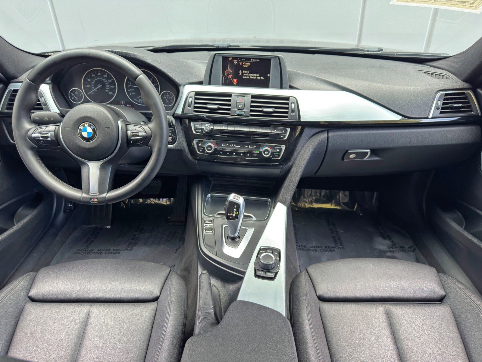Used 2017 BMW 320i xDrive Sedan image 11