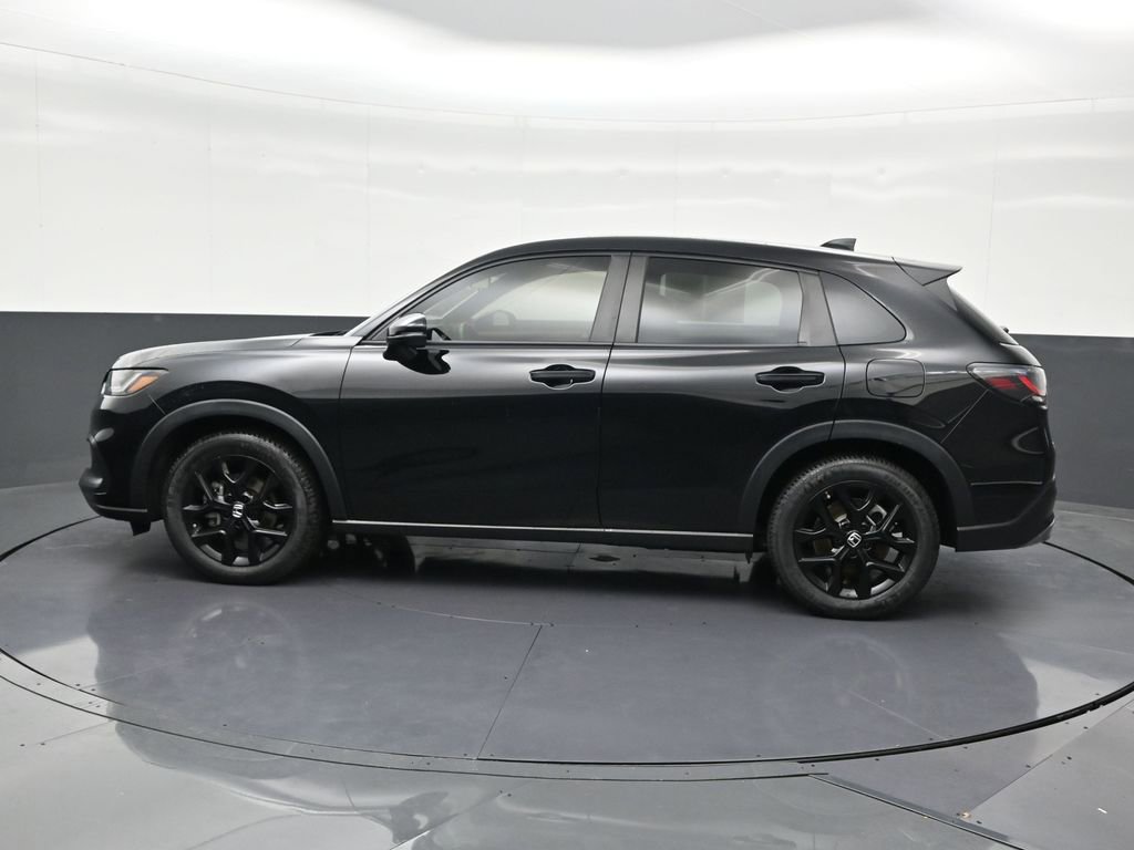 Used 2024 Honda HR-V Sport image 2