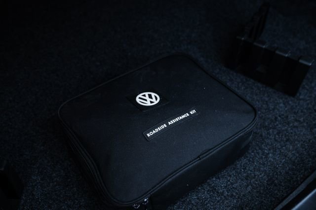 Used 2017 Volkswagen Jetta SE image 86