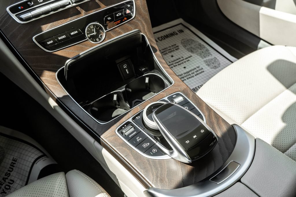 Used 2021 Mercedes-Benz C 300 4MATIC Sedan image 19