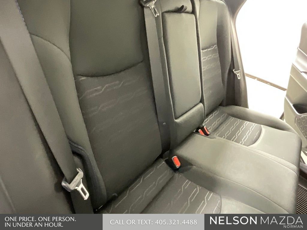 Used 2024 Toyota RAV4 SE image 29