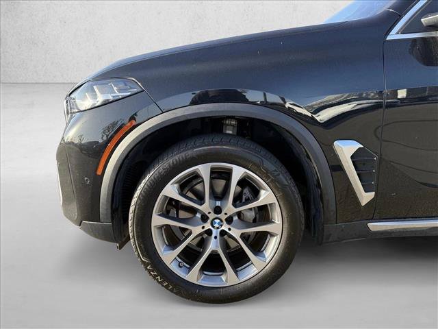 Used 2024 BMW X5 sDrive40i w/ Parking Assistance Package RWD image 18