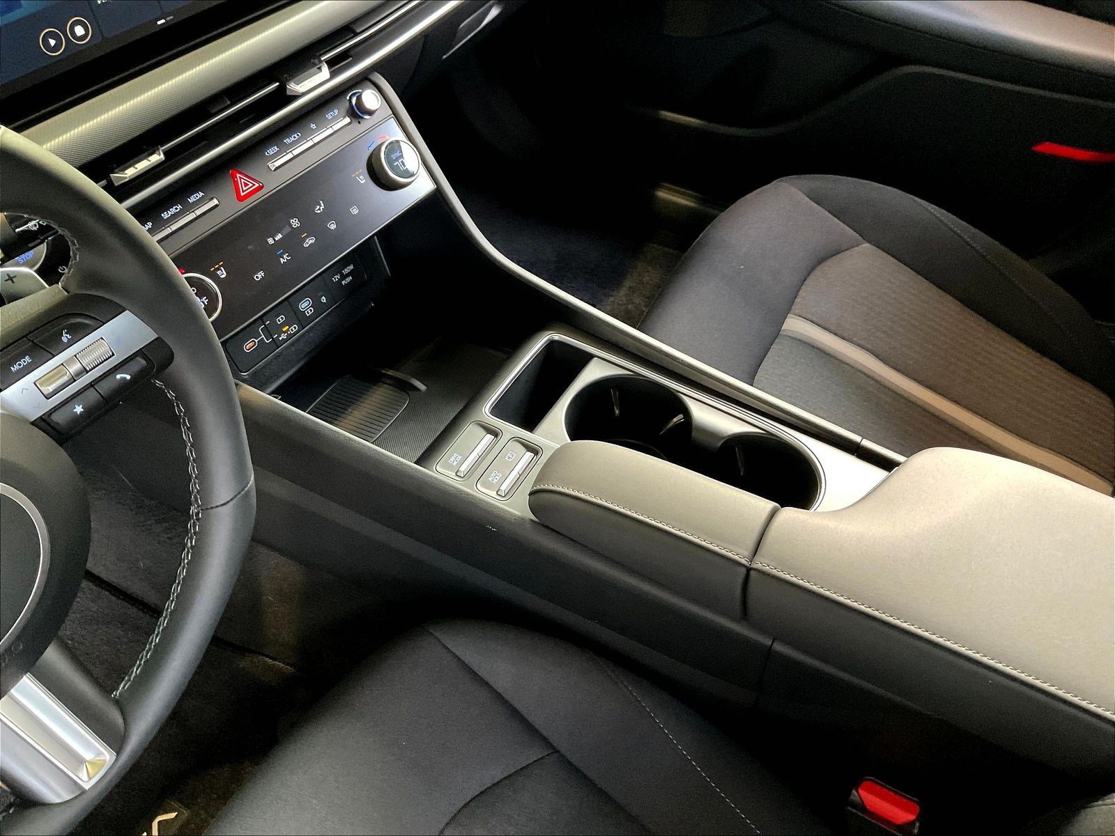 Used 2026 Hyundai Sonata SEL AWD/4WD image 17