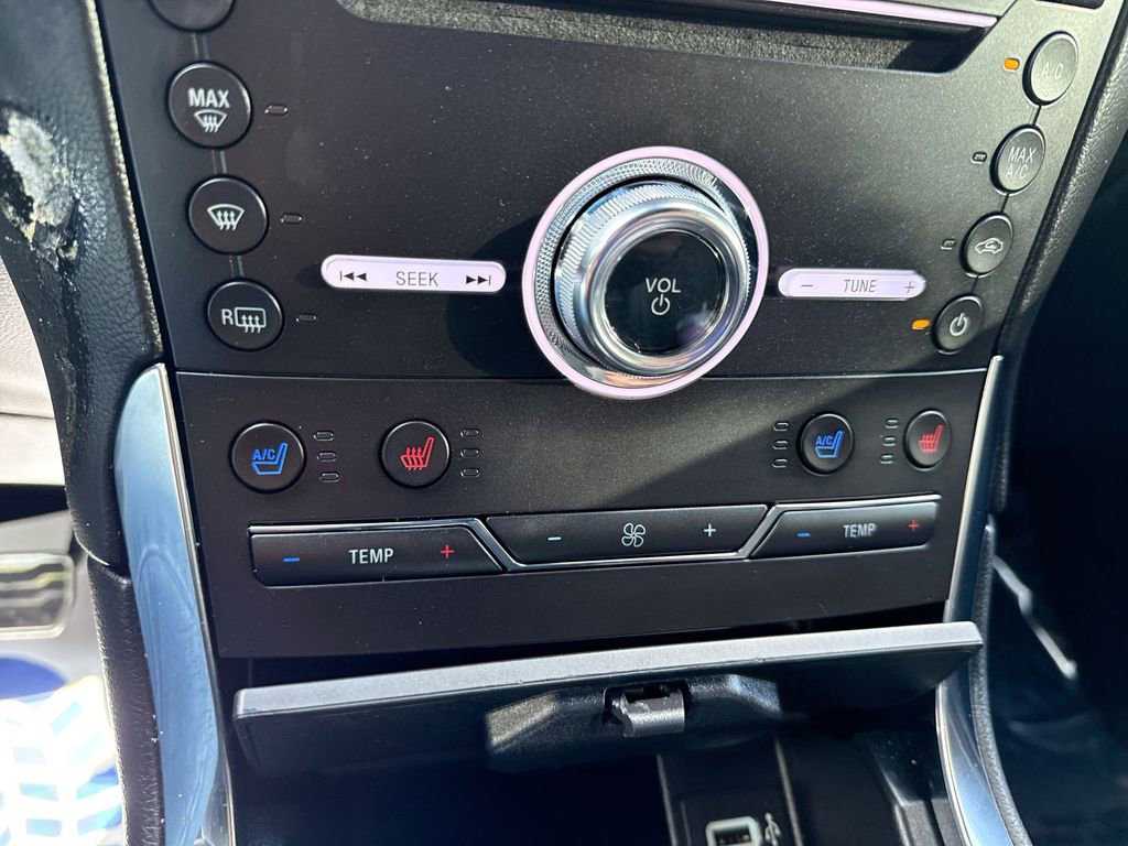 Used 2019 Ford Edge ST w/ Equipment Group 401A AWD/4WD image 17