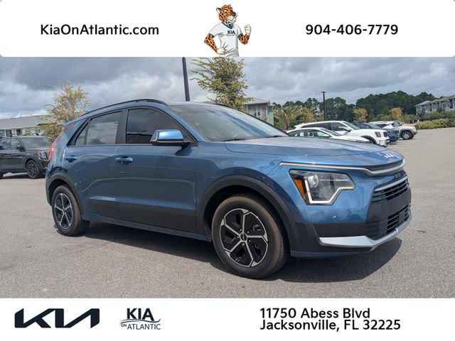 Used 2025 Kia Niro EX FWD image 1