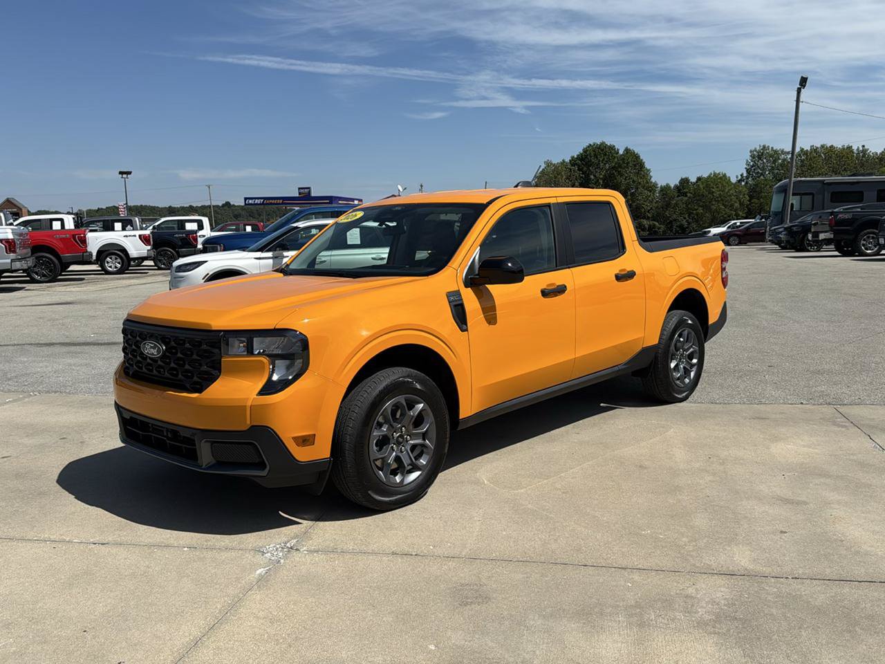 New 2026 Ford Maverick XLT w/ XLT Luxury Package FWD image 17