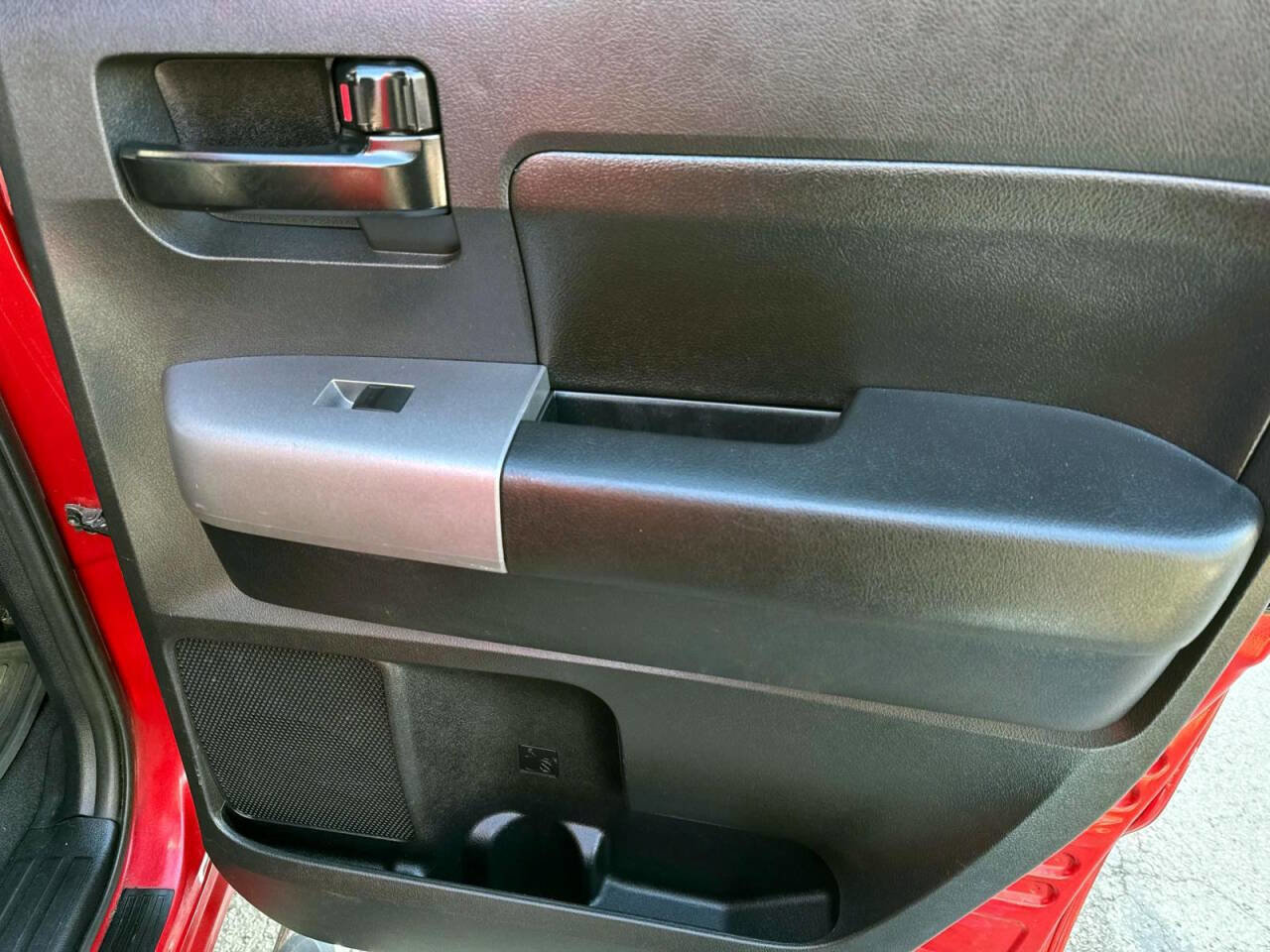 Used 2013 Toyota Tundra 4x4 Double Cab w/ Tow Pkg image 10