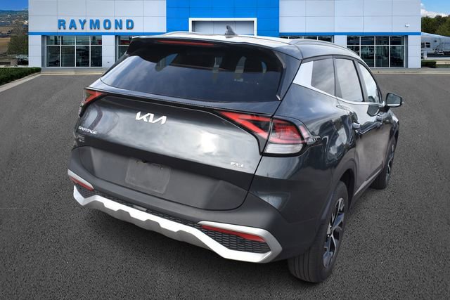 Certified 2024 Kia Sportage EX AWD/4WD image 3