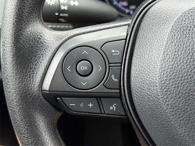 Used 2024 Toyota RAV4 XLE image 24