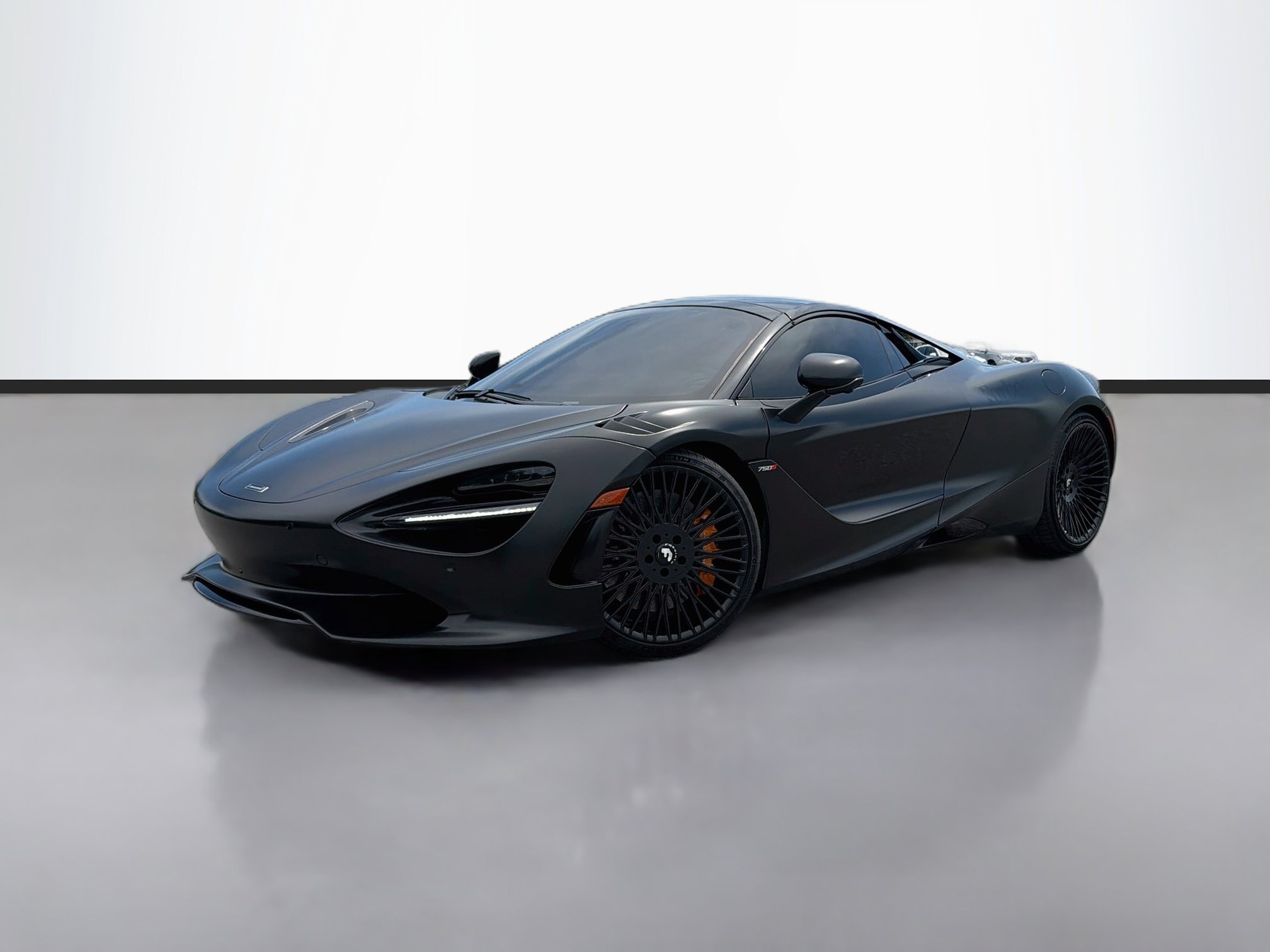 Used 2024 McLaren 750S Spider RWD image 1