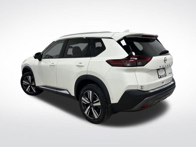 Used 2023 Nissan Rogue SL w/ SL Premium Package image 3