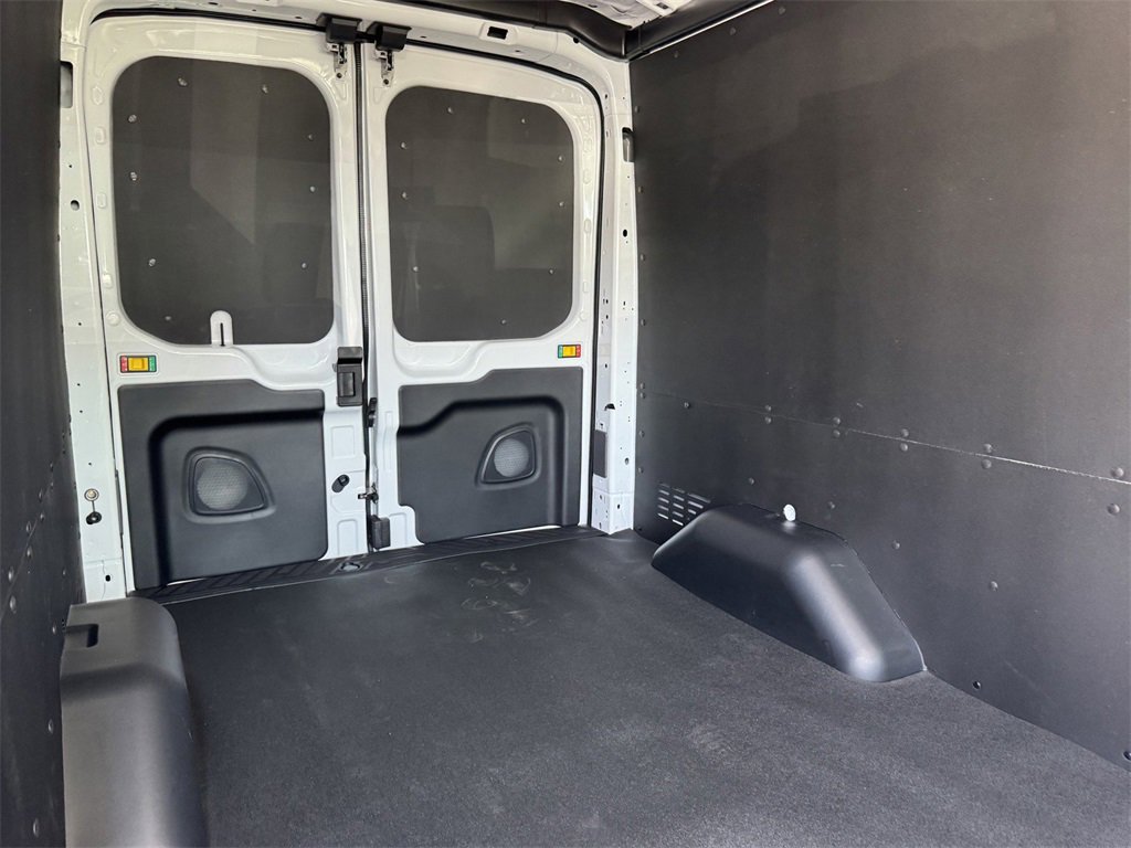 New 2025 Ford Transit 250 148 Medium Roof w/ Load Area Protection Package image 7