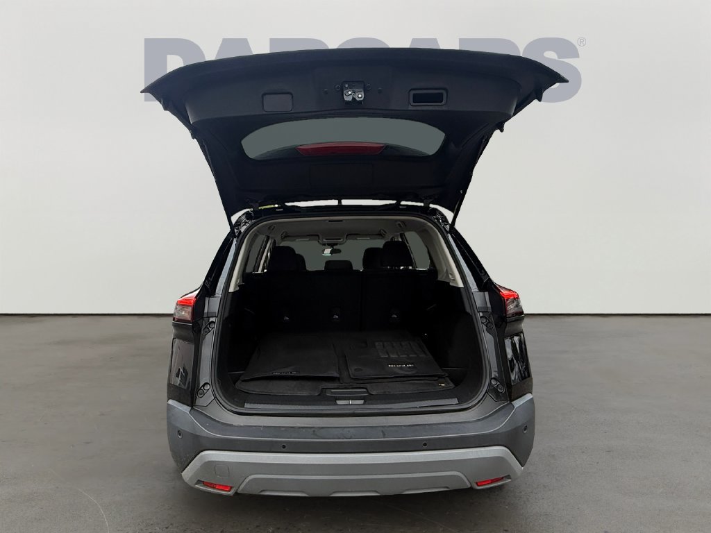 Used 2023 Nissan Rogue S AWD/4WD image 30