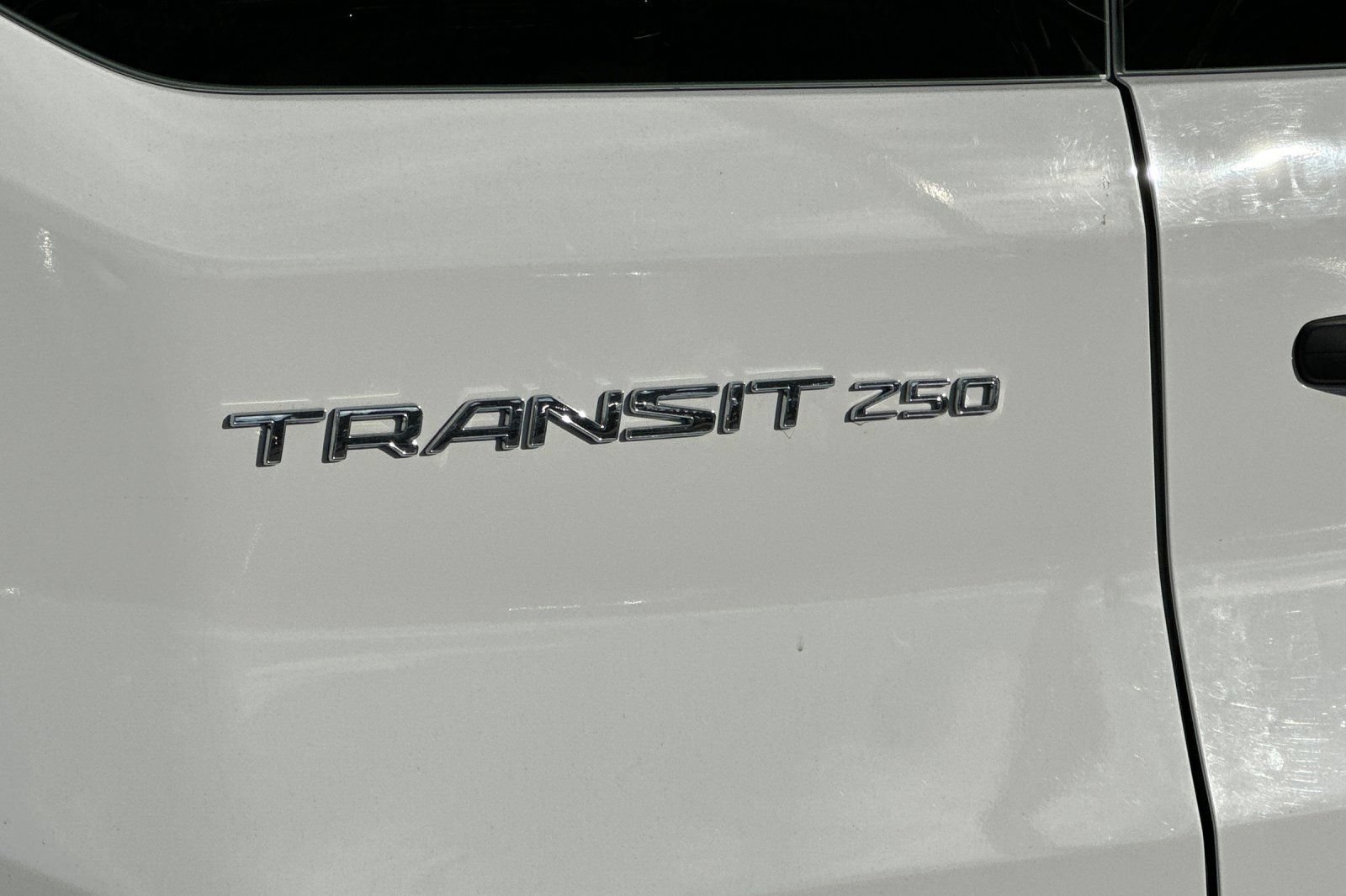 Used 2025 Ford Transit 250 Low Roof w/ Exterior Upgrade Package RWD image 25