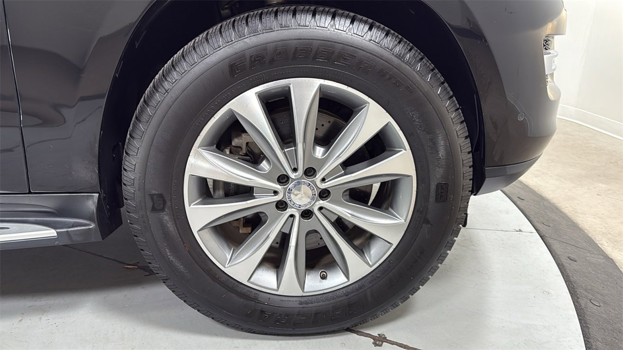 Used 2014 Mercedes-Benz GL 450 4MATIC image 22