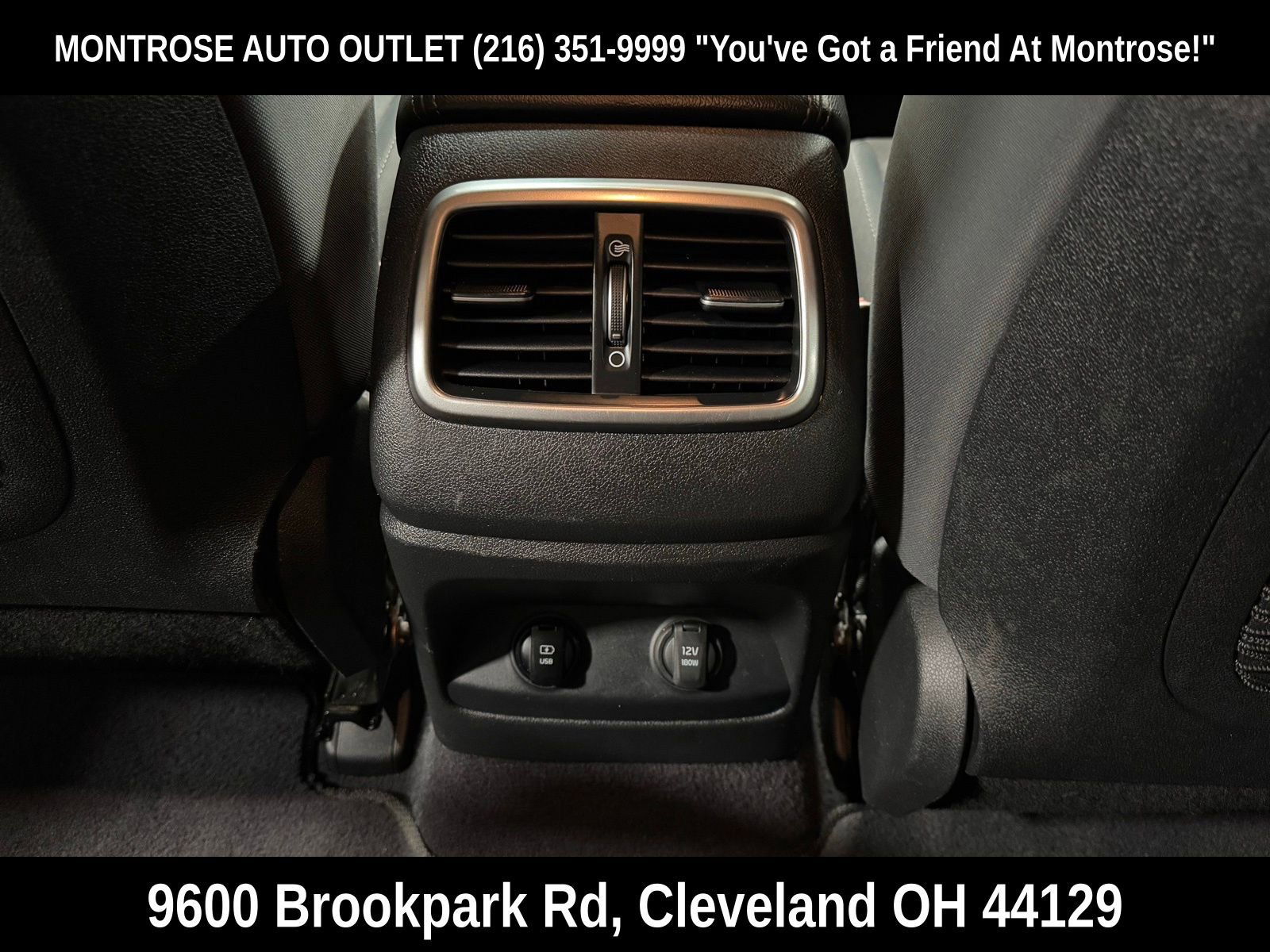 Used 2020 Kia Sorento LX image 35