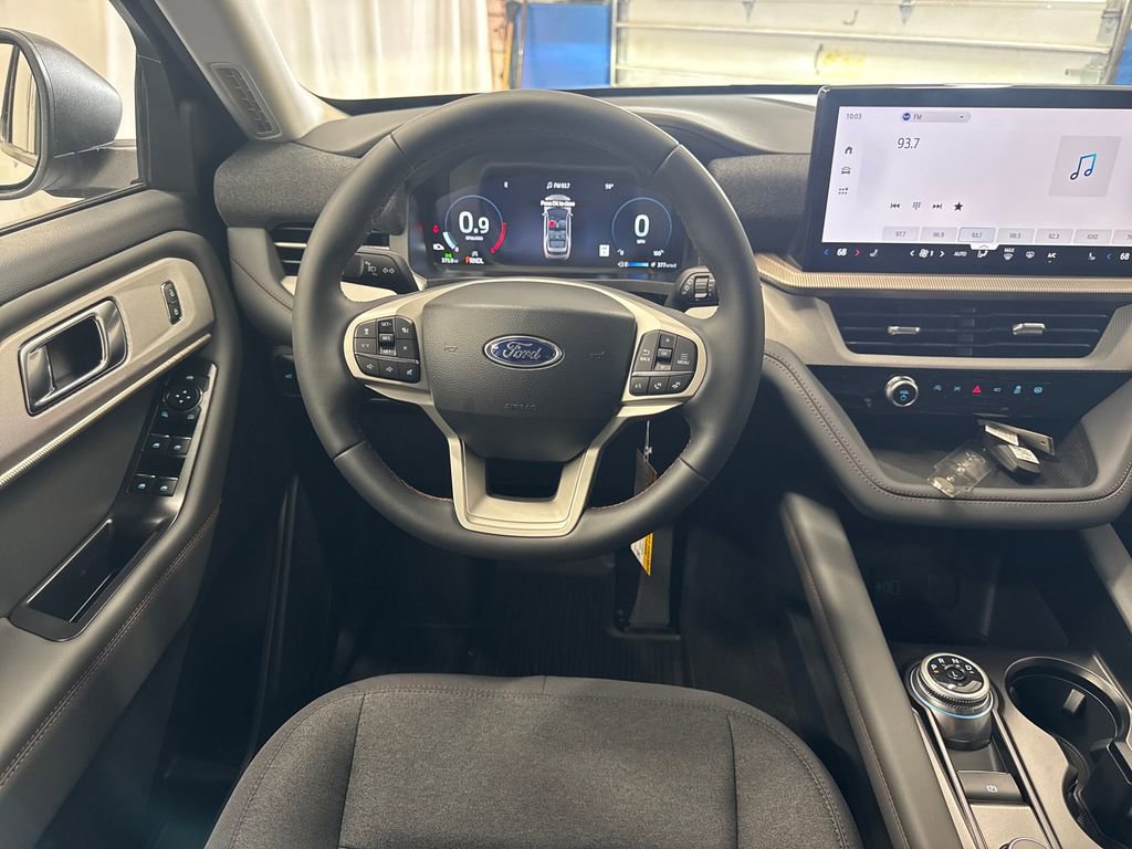 New 2026 Ford Explorer Active AWD/4WD image 13